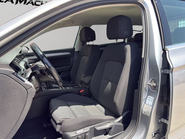 Volkswagen Passat Variant Business 2.0 TDI 110kW