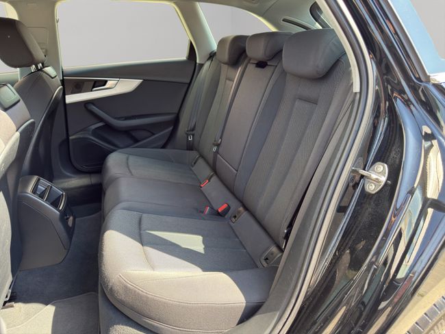 Audi A4 Avant Advanced 30 TDI 100kW S tronic