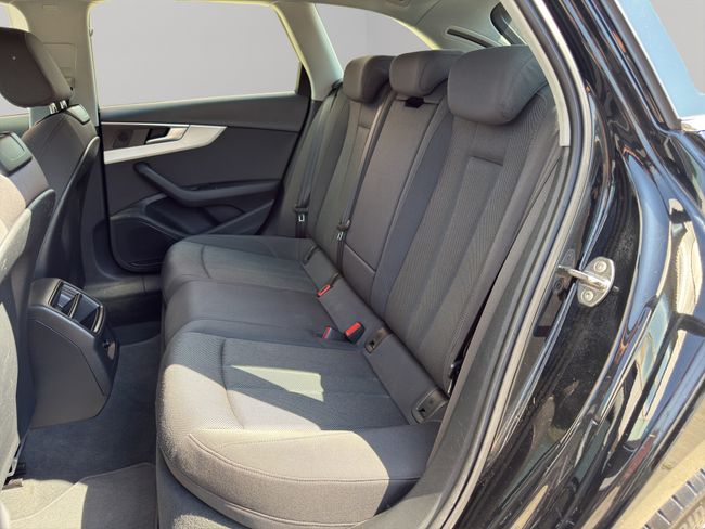 Audi A4 Avant Advanced 30 TDI 100kW S tronic