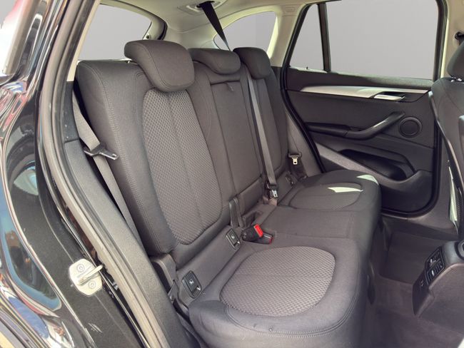 BMW X1 sDrive18dA Corporate
