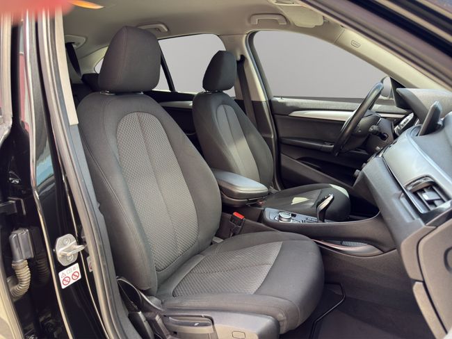 BMW X1 sDrive18dA Corporate