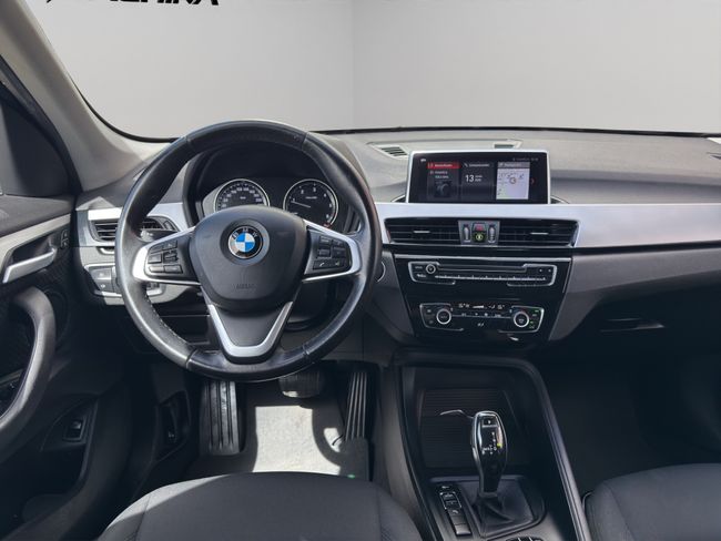 BMW X1 sDrive18dA Corporate
