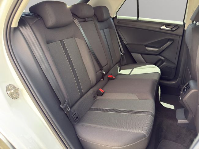Volkswagen T-Roc LIFE 2.0 TDI