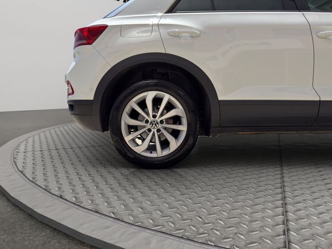 Volkswagen T-Roc LIFE 2.0 TDI
