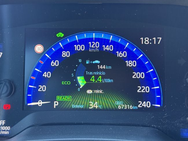 Toyota Corolla 1.8 125H ACTIVE TECH E-CVT