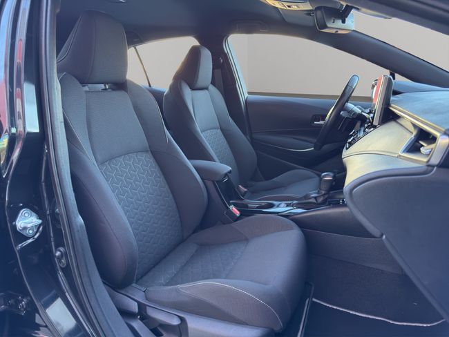 Toyota Corolla 2.0 180H ADVANCE LUXURY E-CVT