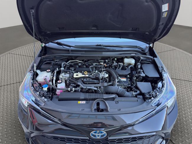 Toyota Corolla 2.0 180H ADVANCE LUXURY E-CVT