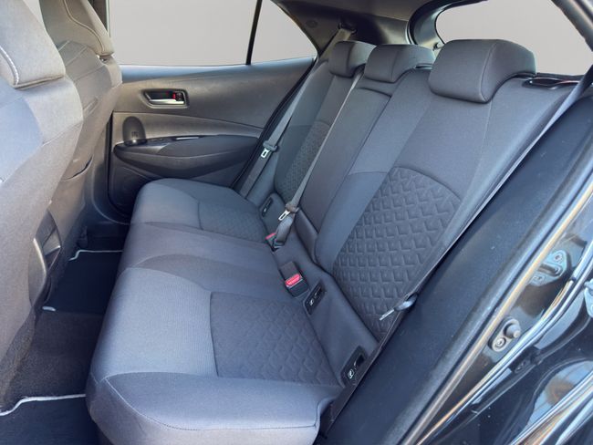 Toyota Corolla 2.0 180H ADVANCE LUXURY E-CVT