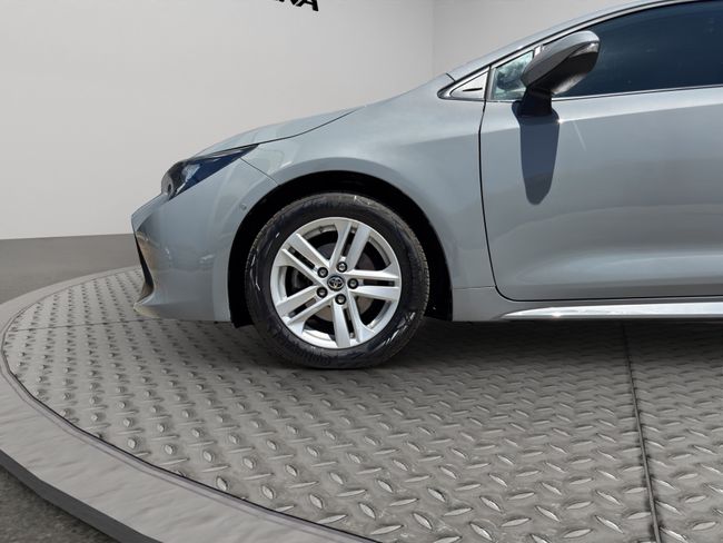 Toyota Corolla 1.8 125H BUSINESS E-CVT