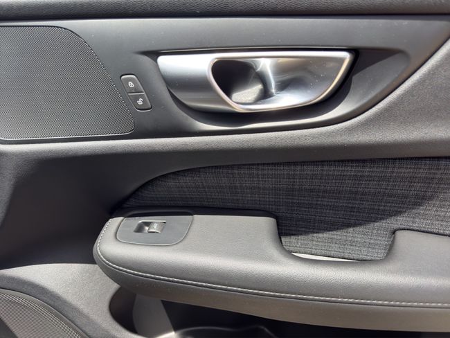 Volvo V60 2.0 B4 (D) Essential Auto