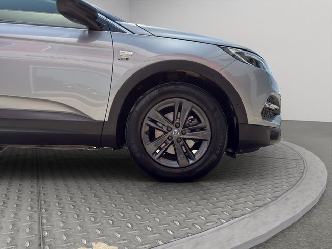 Opel Grandland X 1.2 Turbo Opel 2020