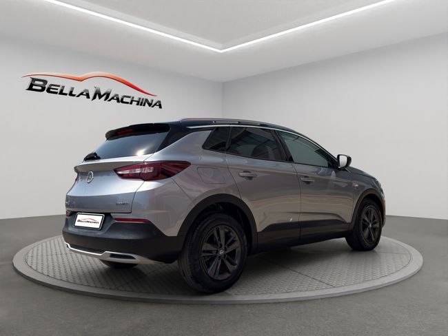 Opel Grandland X 1.2 Turbo Opel 2020