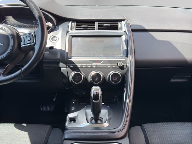 Jaguar E-Pace 2.0D 110kW 4WD Auto