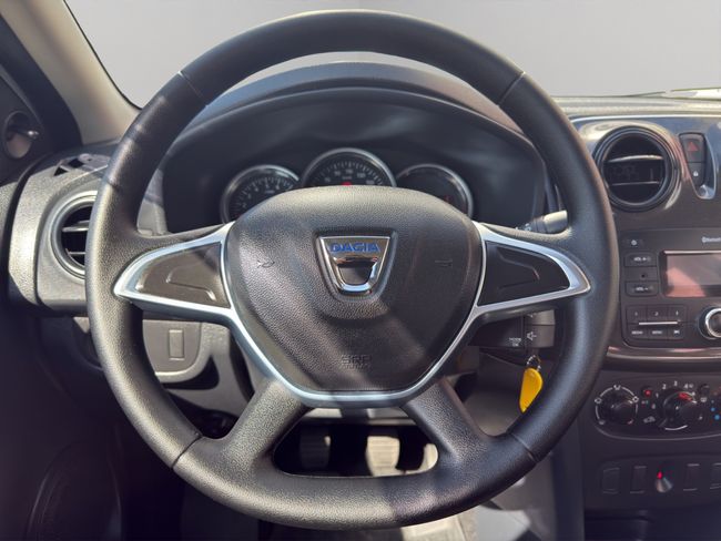 Dacia Logan Essential 1.0 55kW (75CV)