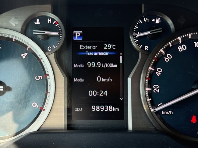 Toyota Land Cruiser 2.8 D-4D VX AUTO