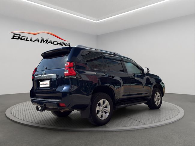 Toyota Land Cruiser 2.8 D-4D VX AUTO
