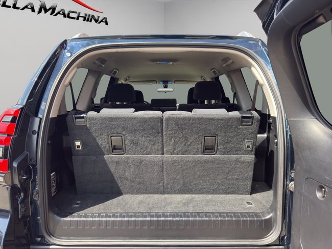 Toyota Land Cruiser 2.8 D-4D VX AUTO