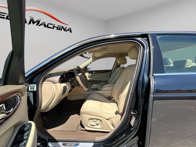 Jaguar XJ XJ6 2.7D V6 Executive