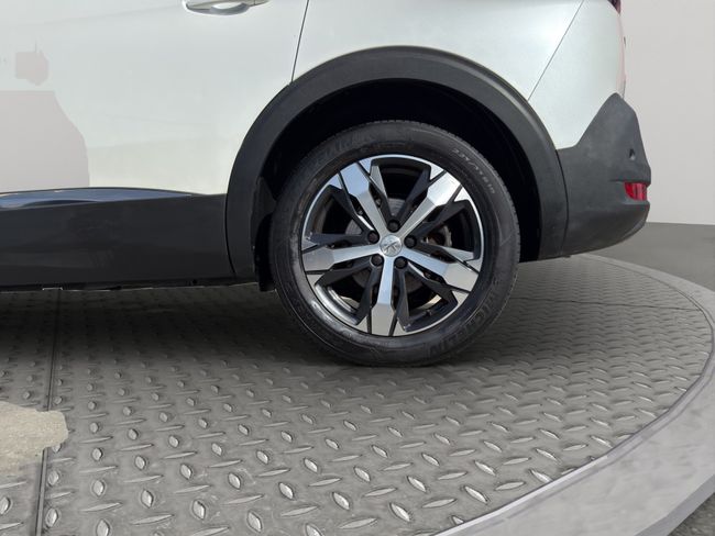Peugeot 5008 GT-Line 1.2L PureTech 96kW (130CV) S&S