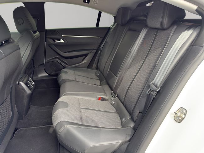 Peugeot 508 5P Allure BlueHDi 130 S&S EAT8