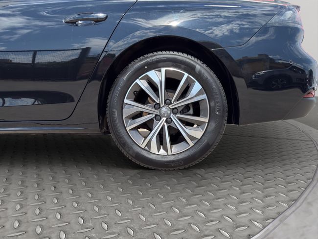 Peugeot 508 5P Allure Pack BlueHDi 130 S&S EAT8