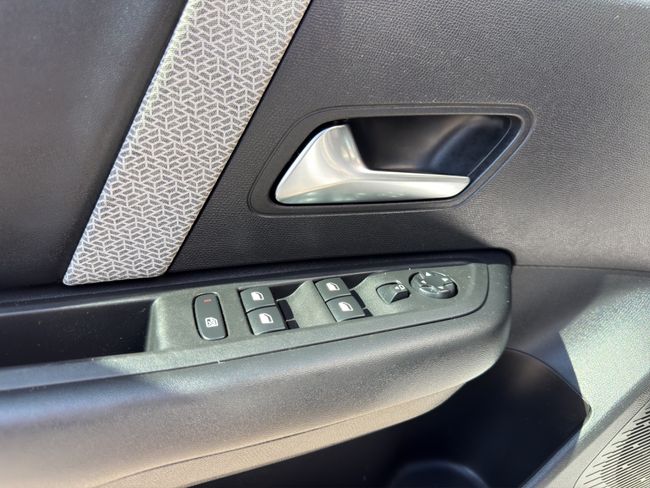 Citroën C4 BlueHDi 130 S&S EAT8 Feel Pack