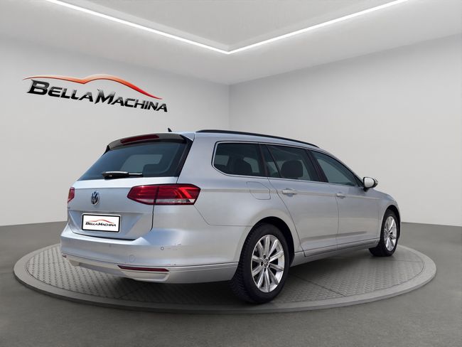 Volkswagen Passat Advance 2.0 TDI 110kW(150CV) DSG Variant