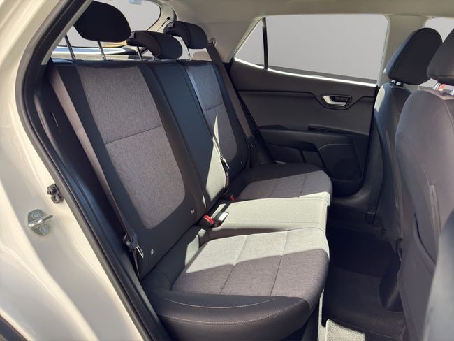 Kia Stonic 1.2 DPi 62kW (84CV) Concept