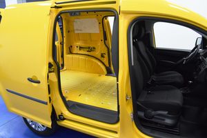Volkswagen Caddy rendline 2.0 TDI 75kW 102CV BMT DSG 5p.   - Foto 11