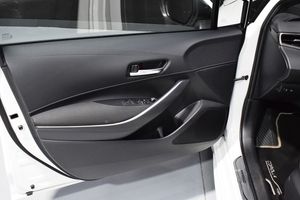 Toyota Corolla 1.8 HYBRID ACTIVE TECH E-CVT   - Foto 19