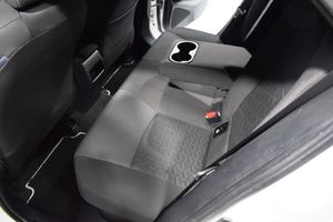 Toyota Corolla 1.8 HYBRID ACTIVE TECH E-CVT   - Foto 16