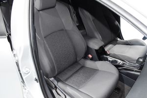 Toyota Corolla 1.8 125H ACTIVE TECH ECVT   - Foto 11