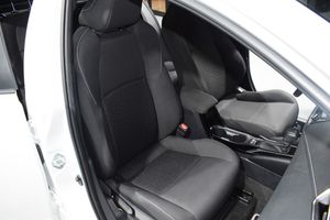 Toyota Corolla  1.8 HYBRID ACTIVE TECH E-CVT   - Foto 11