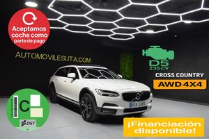 Volvo V90 CROSS CRAUNTY D5   - Foto 3