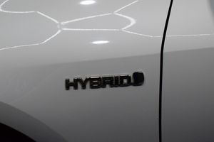Toyota Corolla  1.8 HYBRID ACTIVE TECH E-CVT   - Foto 28