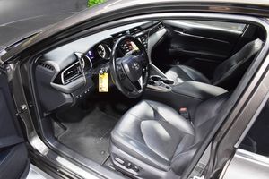 Toyota Camry 2.5 220H Luxury   - Foto 8