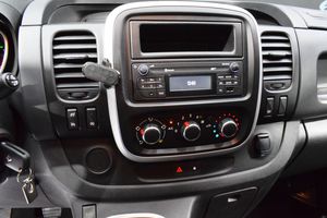 Renault Trafic 2.0 dCi 120  Furgón 27 L1H1 Energy BluedCi 88 kW  - Foto 16