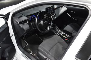 Toyota Corolla 1.8 HYBRID ACTIVE TECH E-CVT  - Foto 8