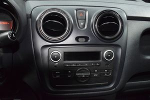 Dacia Dokker VanExpress Essential 1.6 110CV GLP  - Foto 16