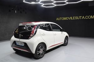 Toyota Aygo 1.0 XPLAY 70 CV AUTO  - Foto 6