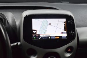 Toyota Aygo 1.0 XPLAY 70 CV AUTO  - Foto 9
