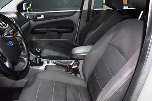Ford Focus 1.8 TDCI TITANIUM - Foto 16
