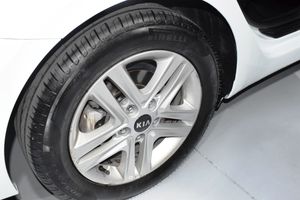 Kia Ceed TOURER 1.6 MHEV IMT 100KW DRIVE - Foto 23