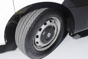 Renault Trafic Furgón 29 L2H1 Energy BluedCi 70 kW 4 P - Foto 24