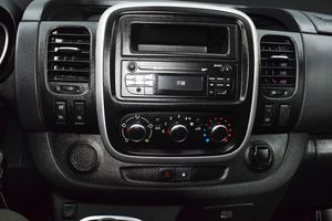 Renault Trafic Furgón 29 L2H1 Energy BluedCi 70 kW 4 P - Foto 15