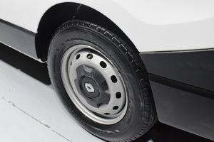 Renault Trafic Furgón 29 L2H1 Energy BluedCi 70 kW 4 P - Foto 26