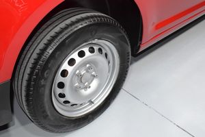 Volkswagen Caddy Profesional Kombi BMT 2.0 100 CV - Foto 28