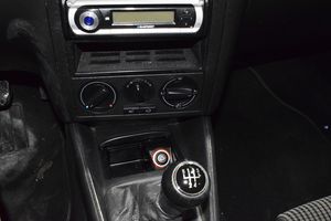 Volkswagen Golf 1.6 HIGHLINE - Foto 21