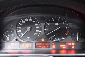 BMW Serie 5 528i - Foto 17