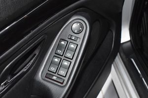 BMW Serie 5 528i - Foto 20